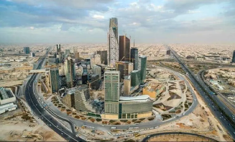 الاستثمار في السعودية