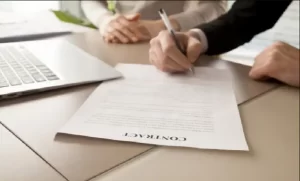 تجديد عقد العمل تلقائيا (1)