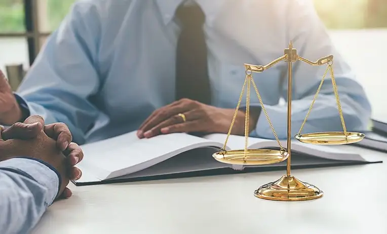 محامي قضايا ضريبية بالرياض